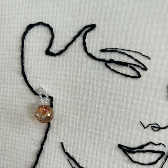 Handmade Embroidered Canvas - Minimalist Line Art Woman Portrait - Picture 3 of 5